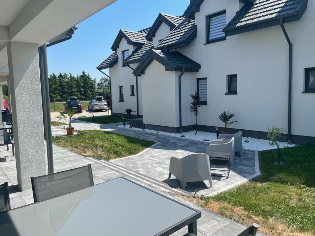 Apartamenty Lagos Karwia Exterior photo